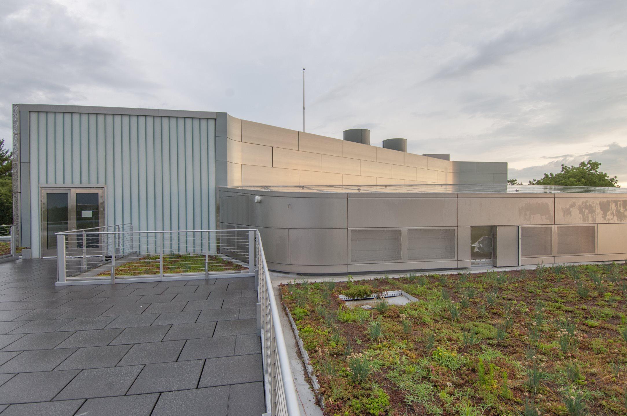 UI Visual Arts Building receives LEED Gold certification