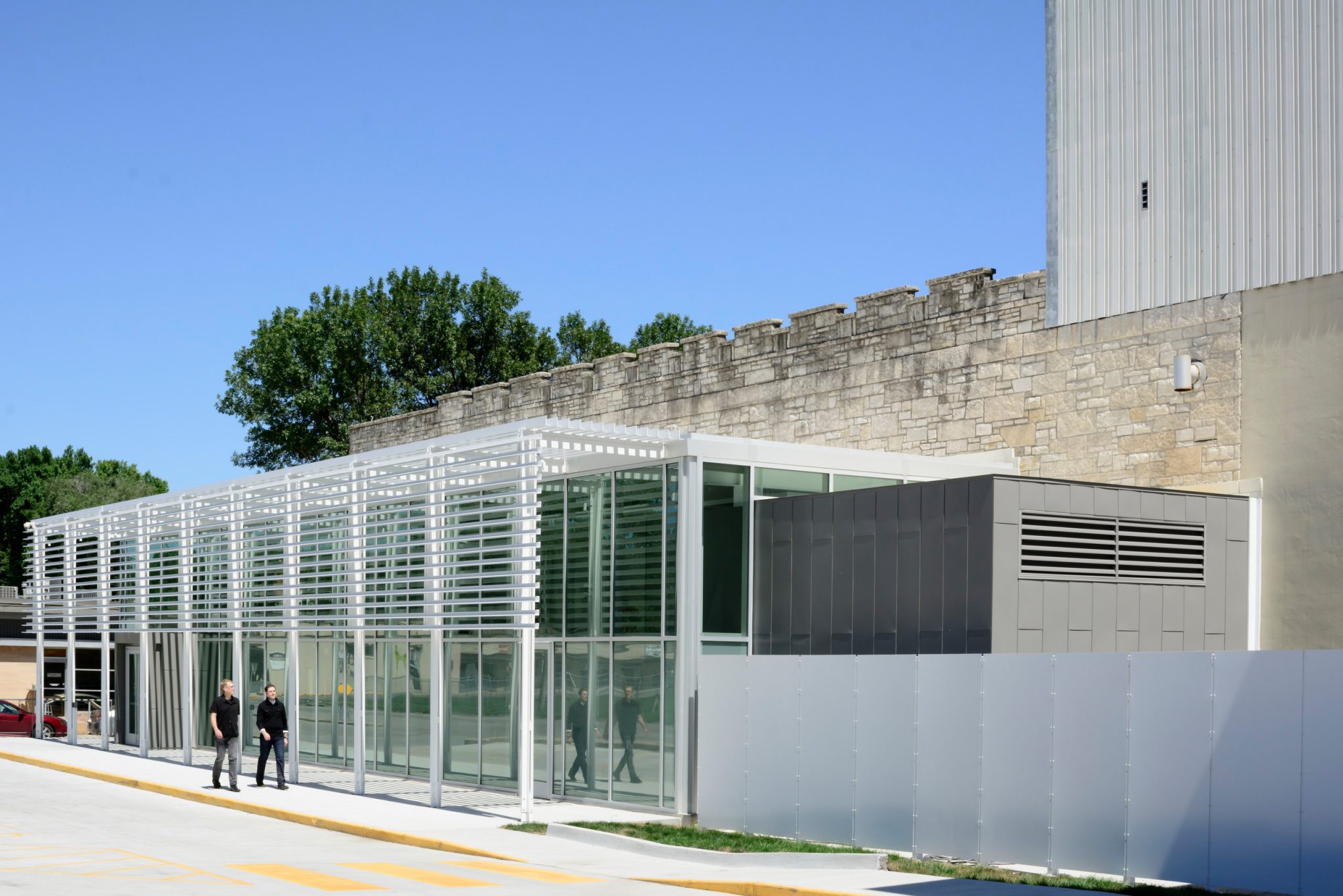 Des Moines Community Playhouse Addition - BNIM