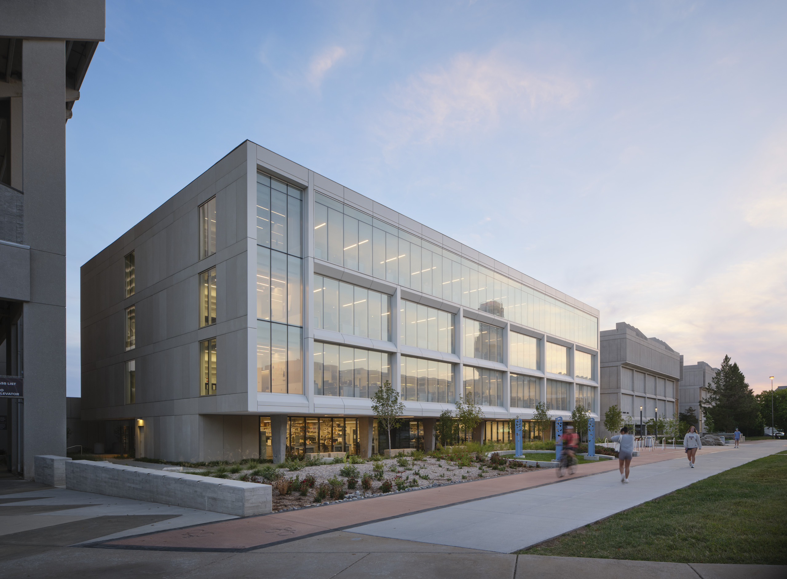 Blunt Hall College of Natural and Applied Sciences