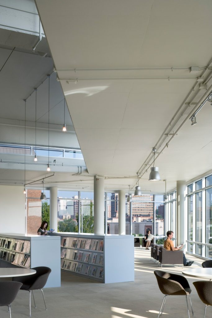 Kansas City Public Library and Children’s Center – Plaza Branch - BNIM
