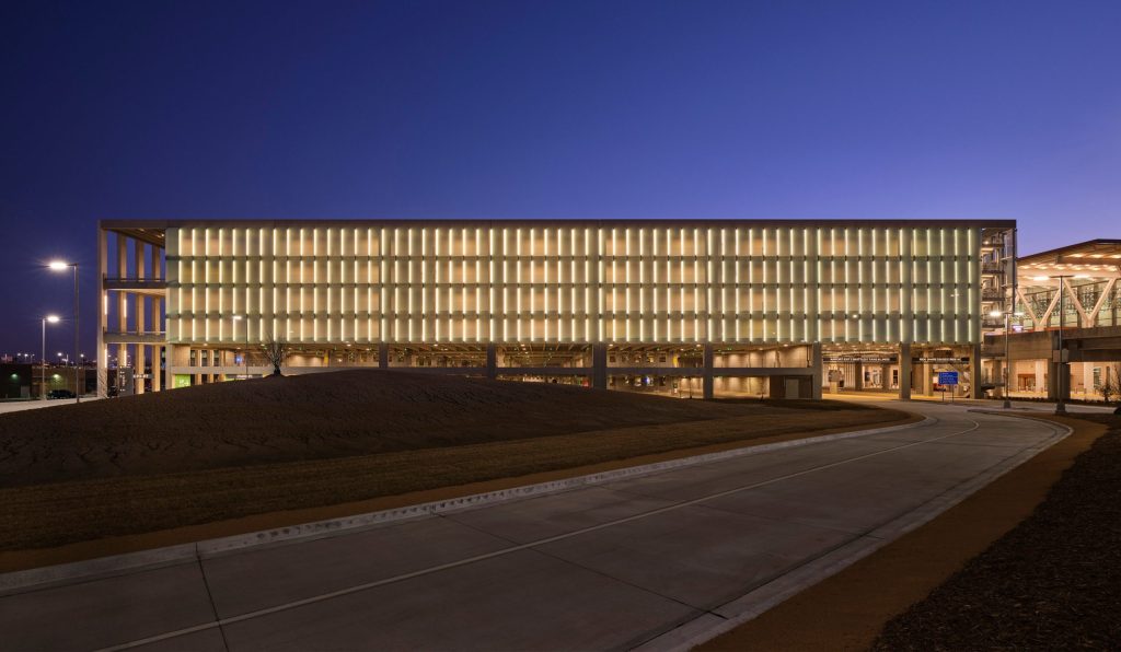 Des Moines International Airport Terminal Design - BNIM
